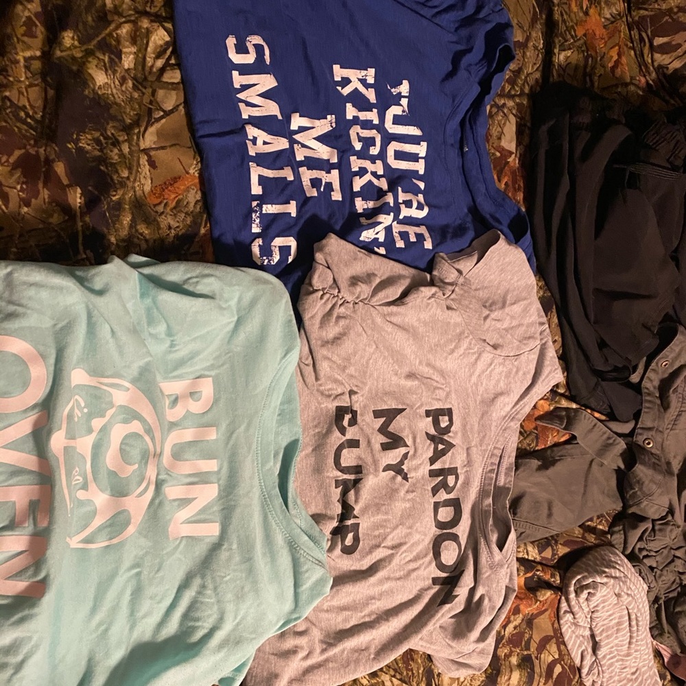 3 maternity shirts sz large